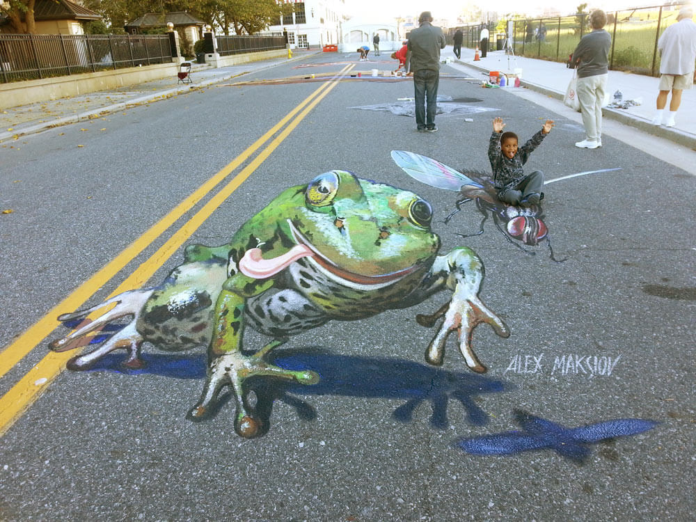 3d street painting "The Frog" in Art chalk festival in Atlantic City, USA